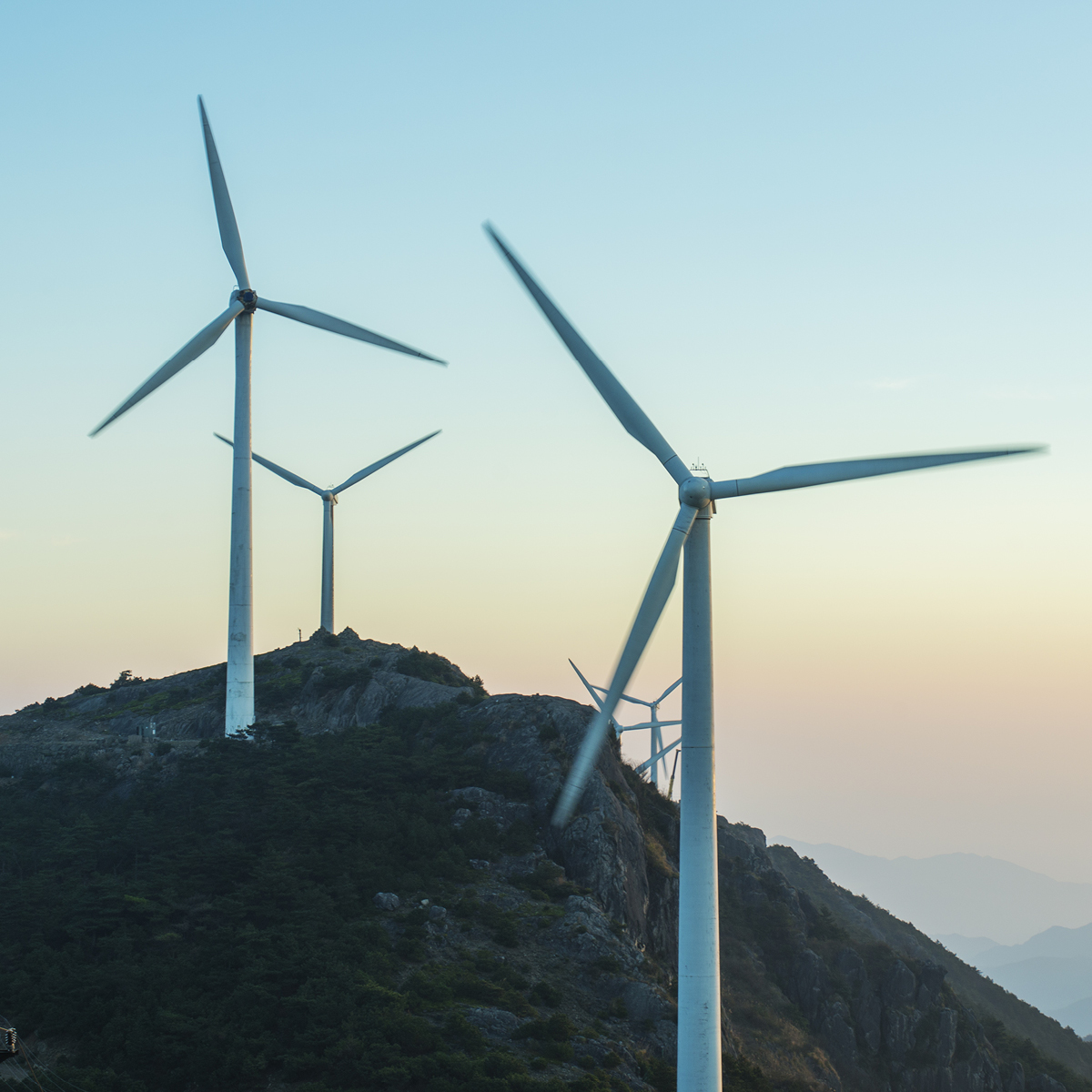 Viel Wind um Kleinwindkraftanlagen - HEV Schweiz